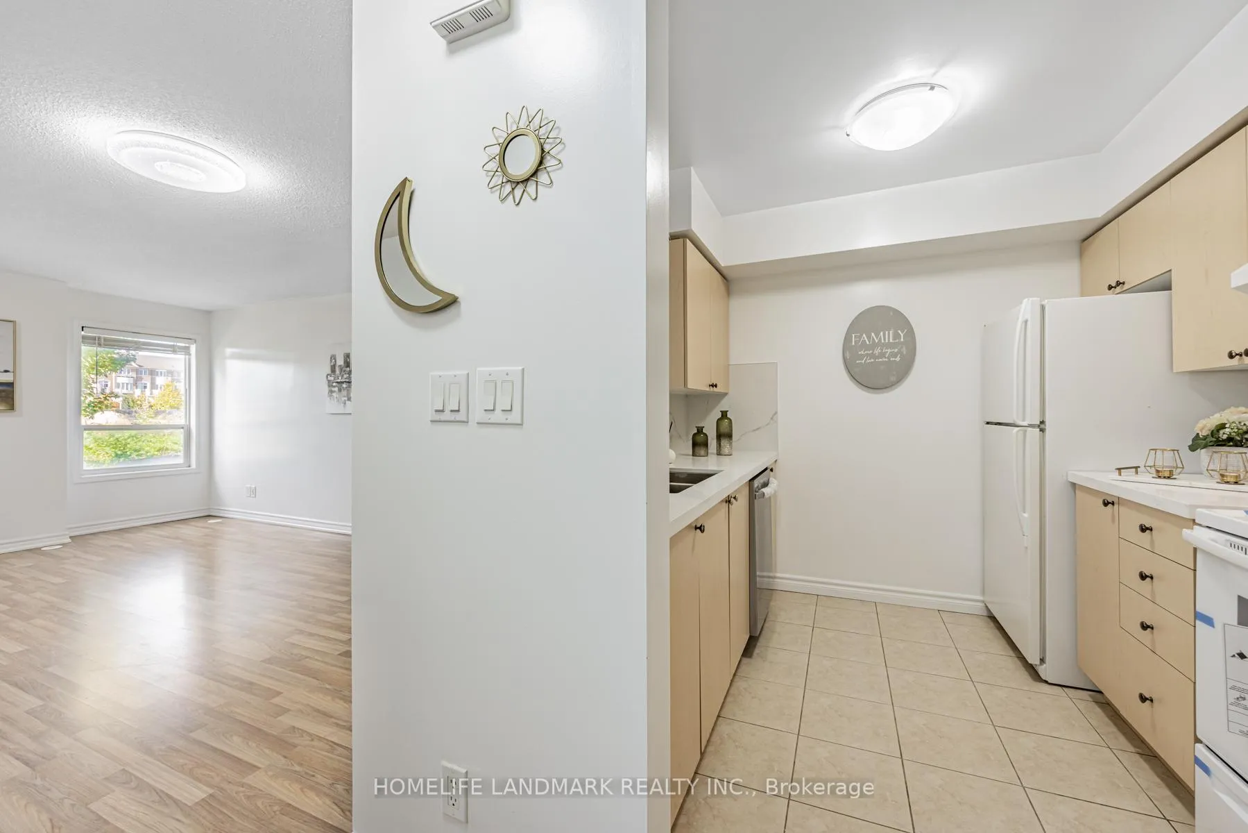 Photo 11 of 85 Sunrise Drive, Markham, Milliken Mills East — HOMEH