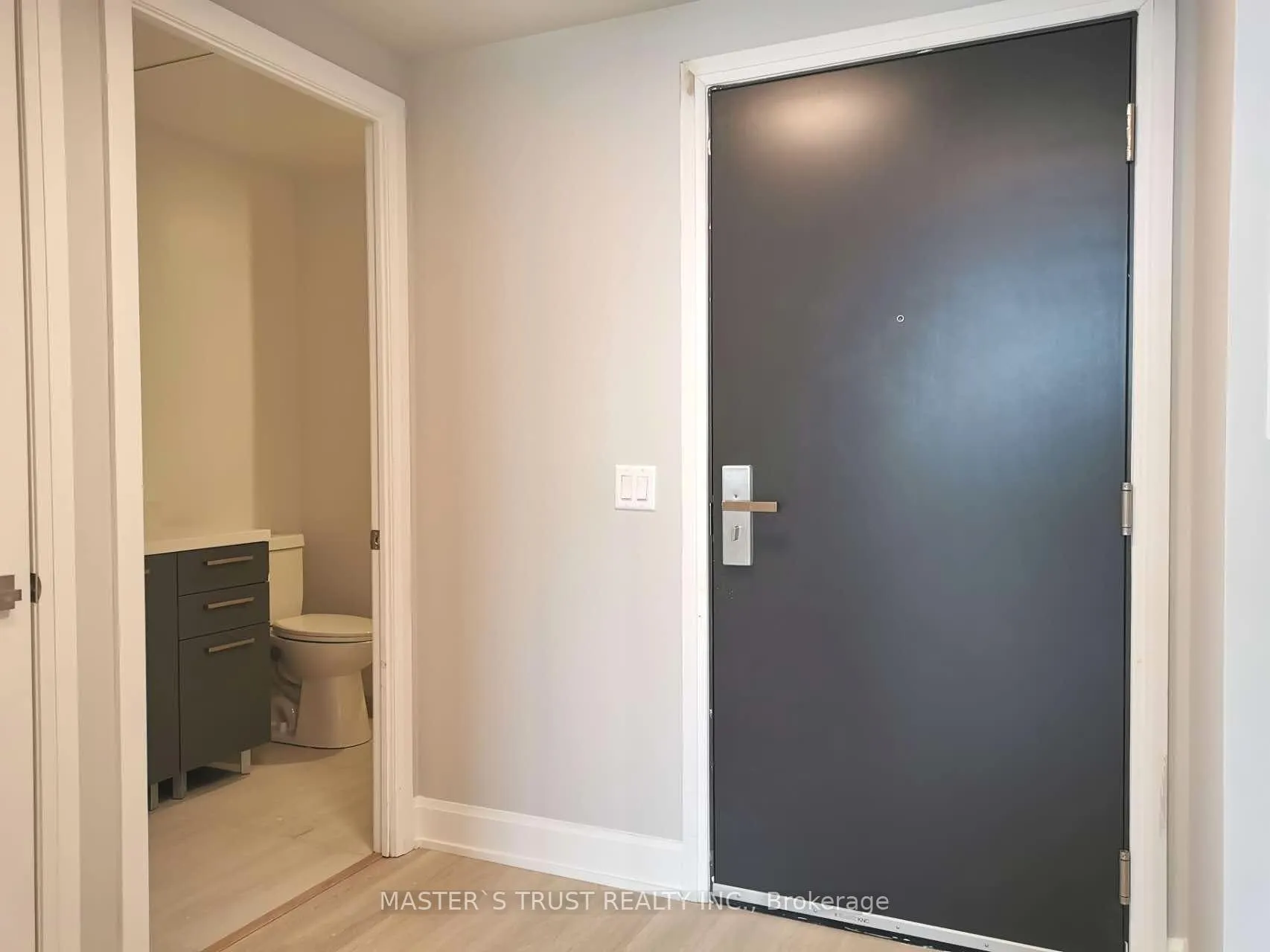 Photo 4 of Unit 1803, 38 Gandhi Lane, Markham, Commerce Valley — HOMEH