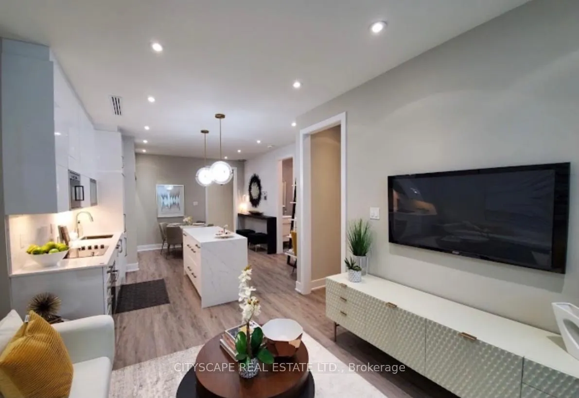 Photo 6 of Unit 306, 1316 Kingston Road, Toronto, The Beaches — HOMEH