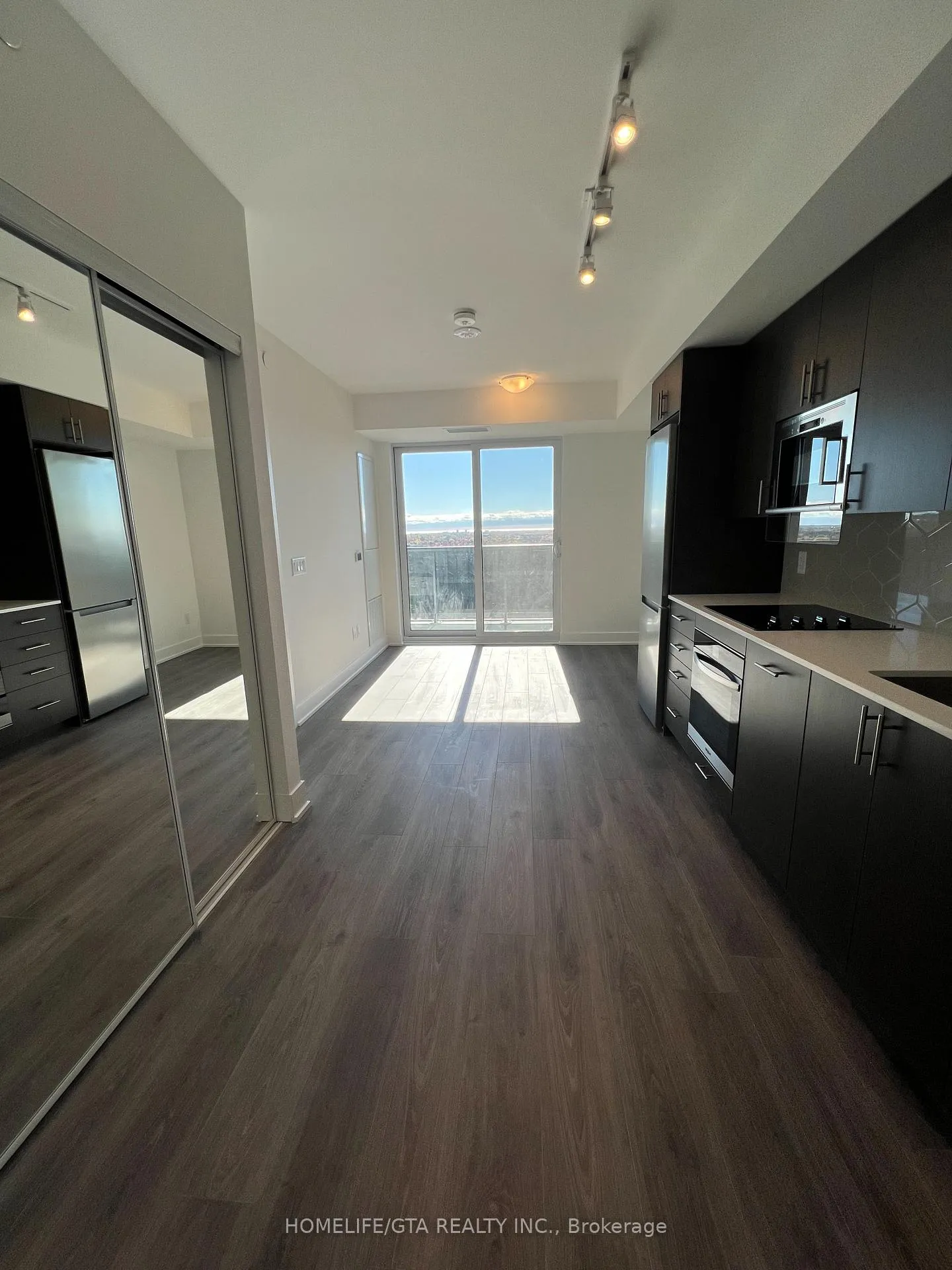 Photo 3 of Unit 1140, 2545 Simcoe Street N, Oshawa, Windfields — HOMEH