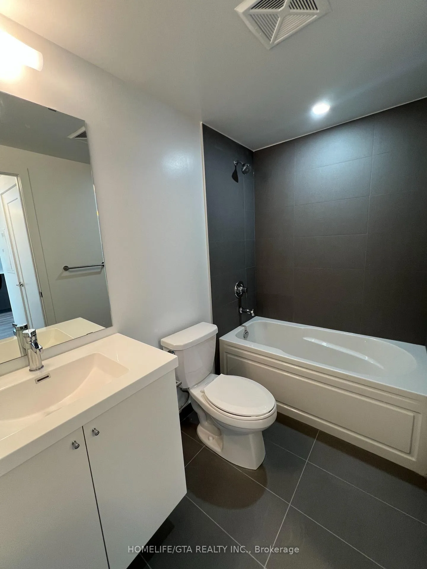 Photo 6 of Unit 1140, 2545 Simcoe Street N, Oshawa, Windfields — HOMEH