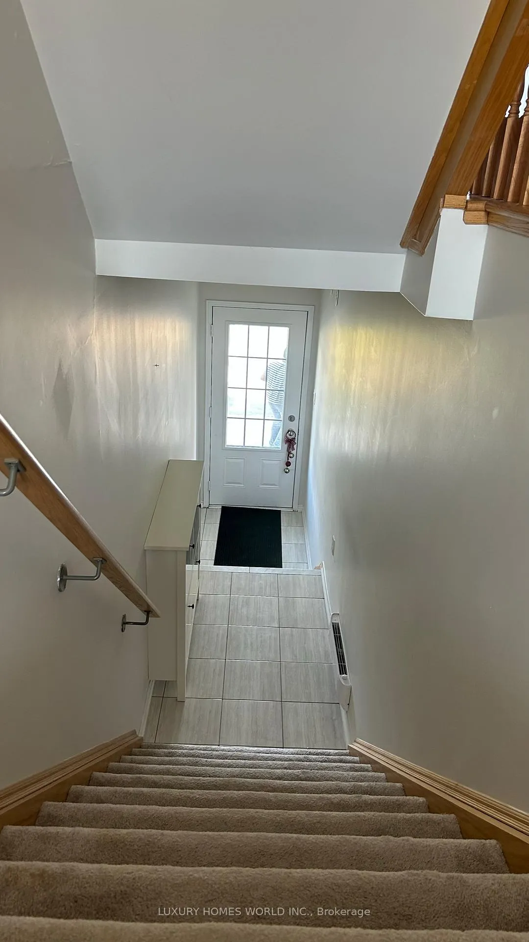 Photo 2 of 2552 Bromus Path S, Oshawa, Windfields — HOMEH