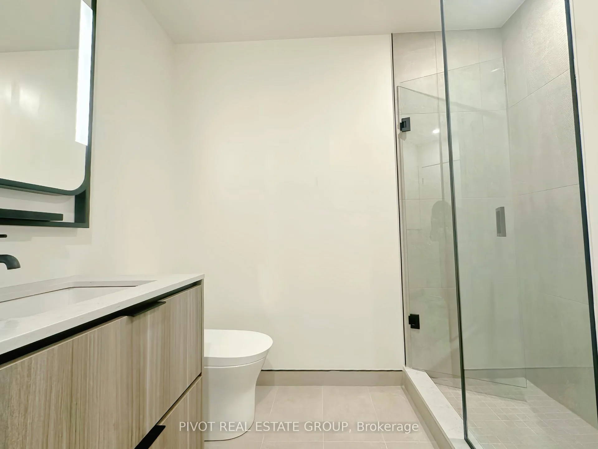 Photo 5 of Unit 335, 1050 Eastern Avenue, Toronto, The Beaches — HOMEH
