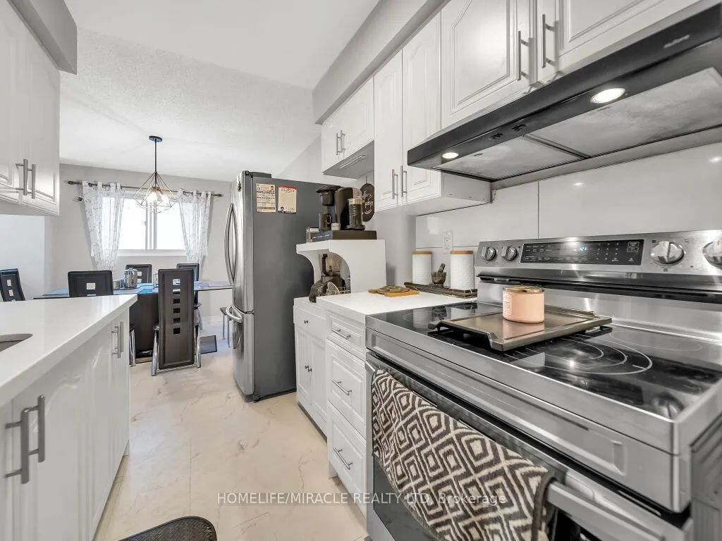 Photo 12 of Unit 3, 24 Franklin Court, Brampton, Bramalea West Industrial — HOMEH