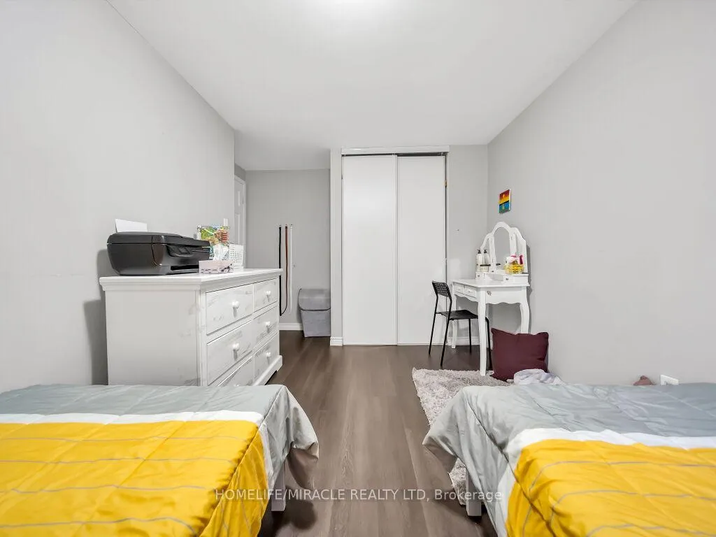 Photo 23 of Unit 3, 24 Franklin Court, Brampton, Bramalea West Industrial — HOMEH