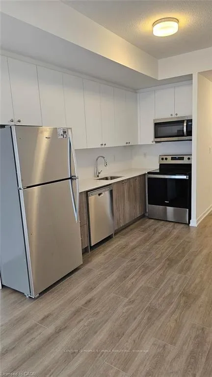 Photo 2 of Unit J2, 40 Palace Street, Kitchener — HOMEH