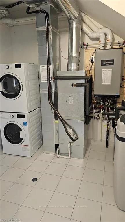 Photo 15 of Unit J2, 40 Palace Street, Kitchener — HOMEH