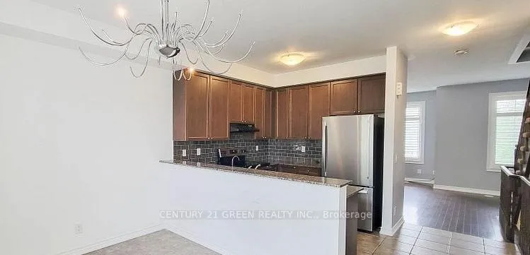 Photo 14 of 8 Bakewell Street, Brampton, Bram West — HOMEH