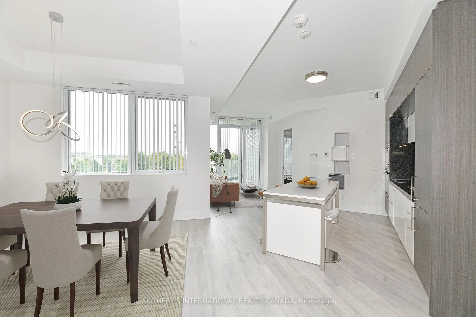 Photo 9 of Unit 217, 1 Edgewater Drive, Toronto, Waterfront Communities — HOMEH