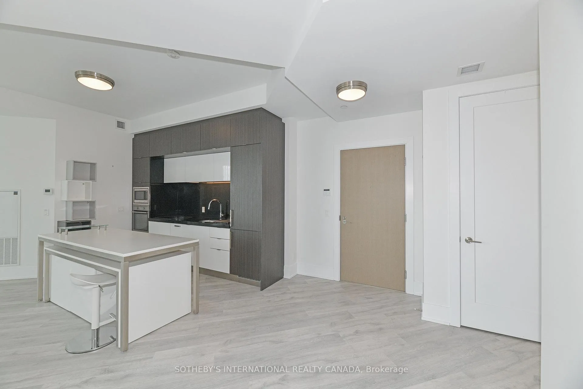 Photo 14 of Unit 217, 1 Edgewater Drive, Toronto, Waterfront Communities — HOMEH