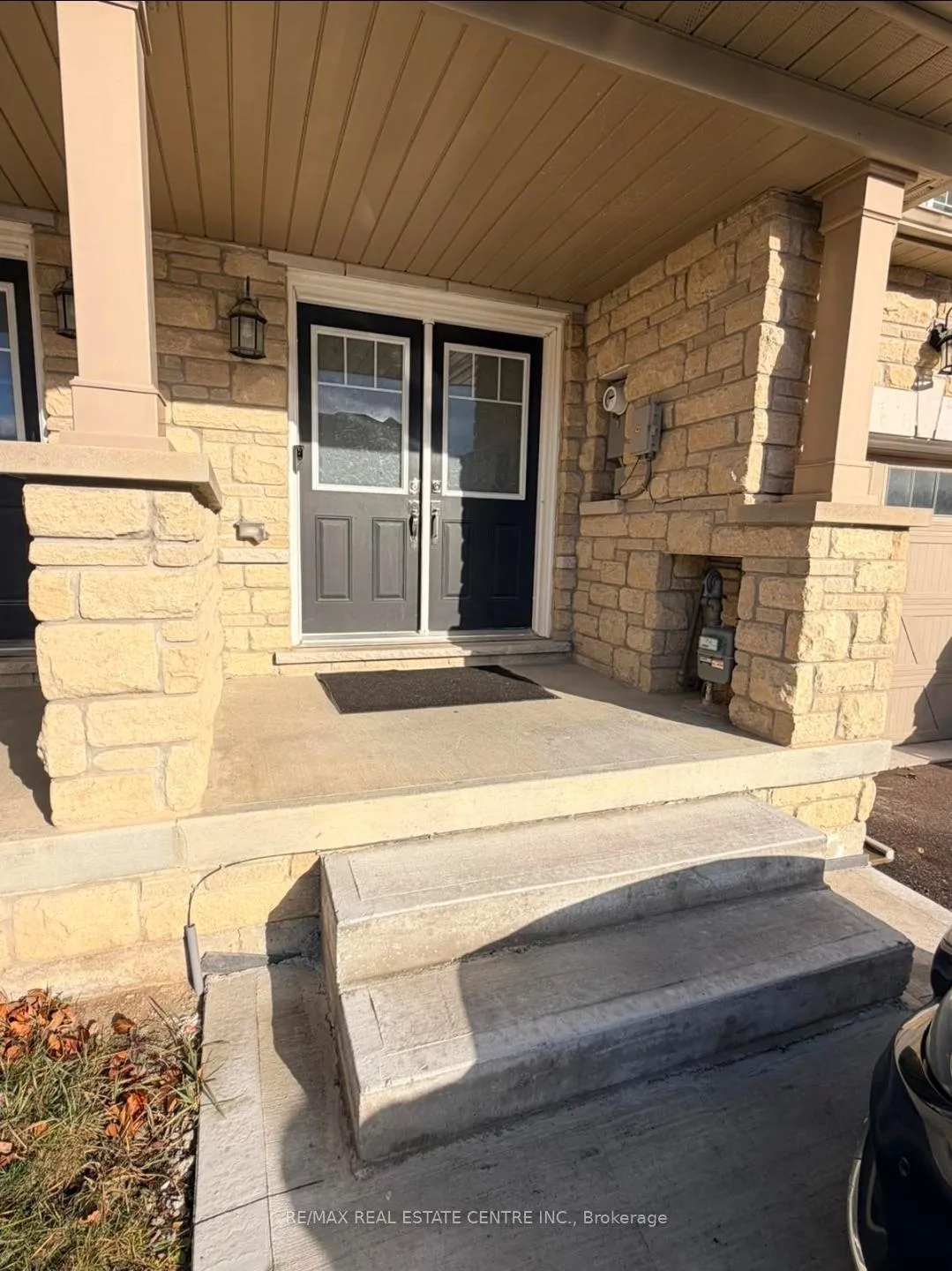Photo 1 of 485 Queen Mary Drive, Brampton, Northwest Brampton — HOMEH