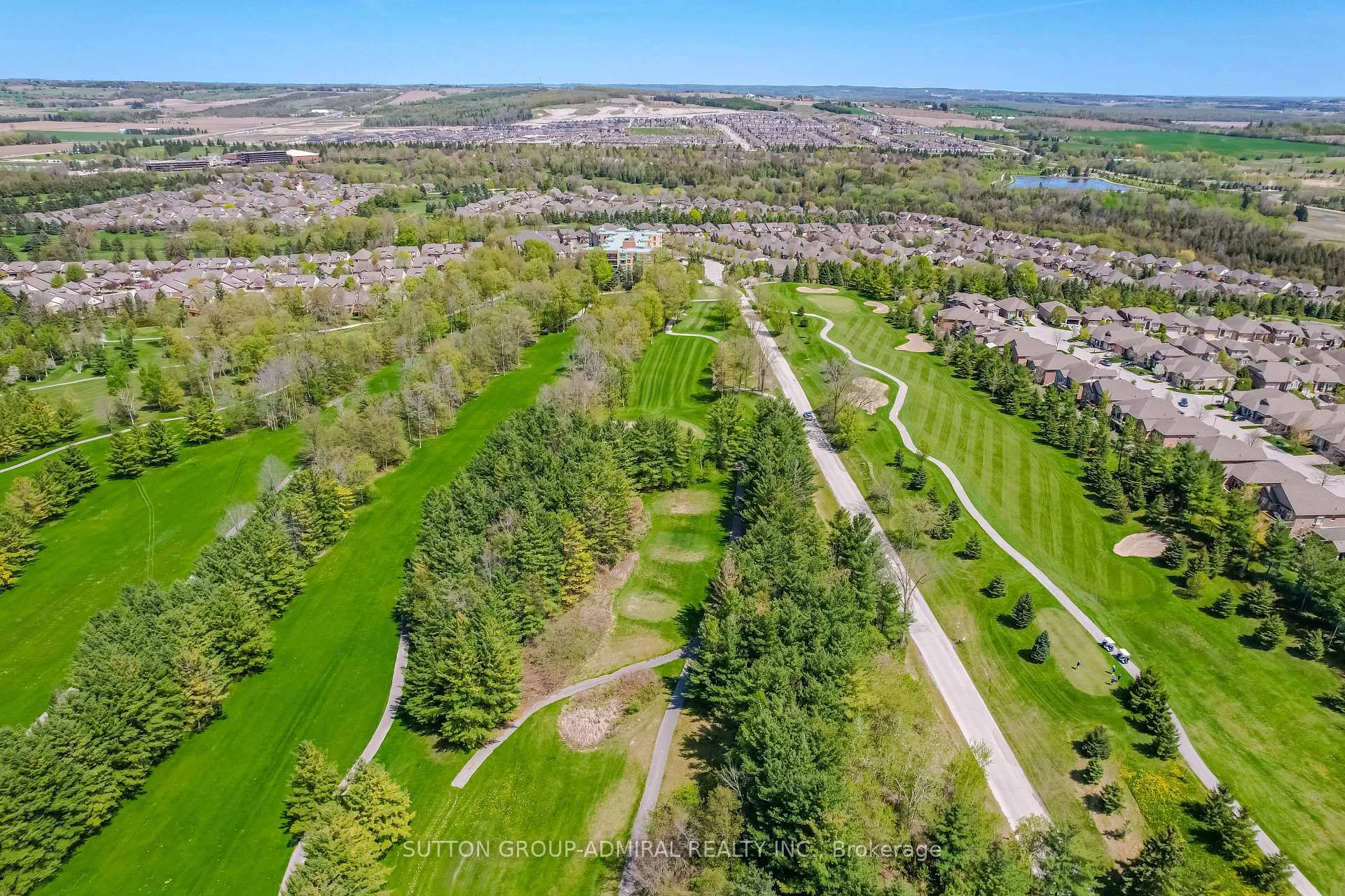 Photo 5 of Unit 412, 4 Briar Hill Heights, New Tecumseth, Rural New Tecumseth — HOMEH