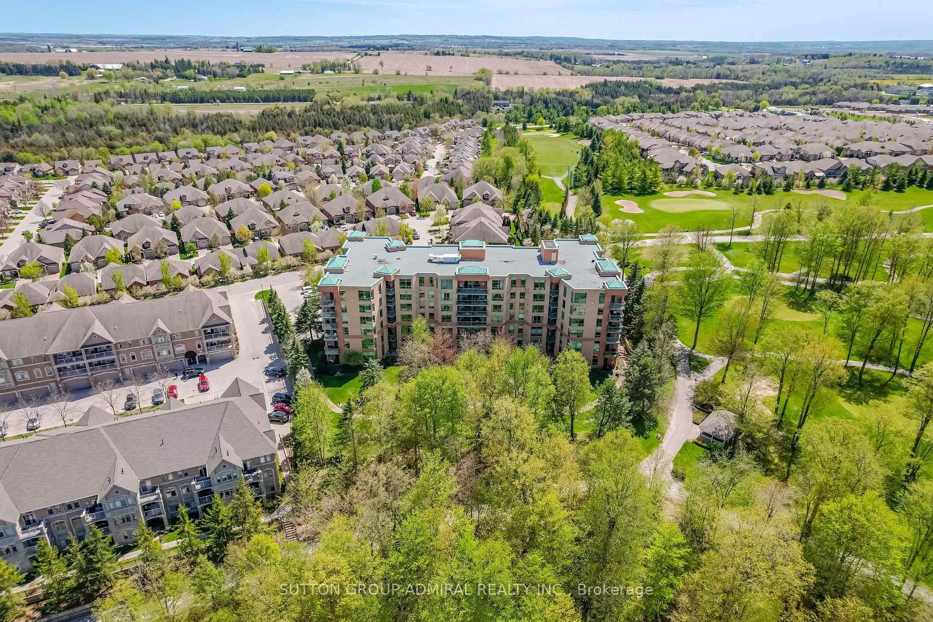 Photo 19 of Unit 412, 4 Briar Hill Heights, New Tecumseth, Rural New Tecumseth — HOMEH