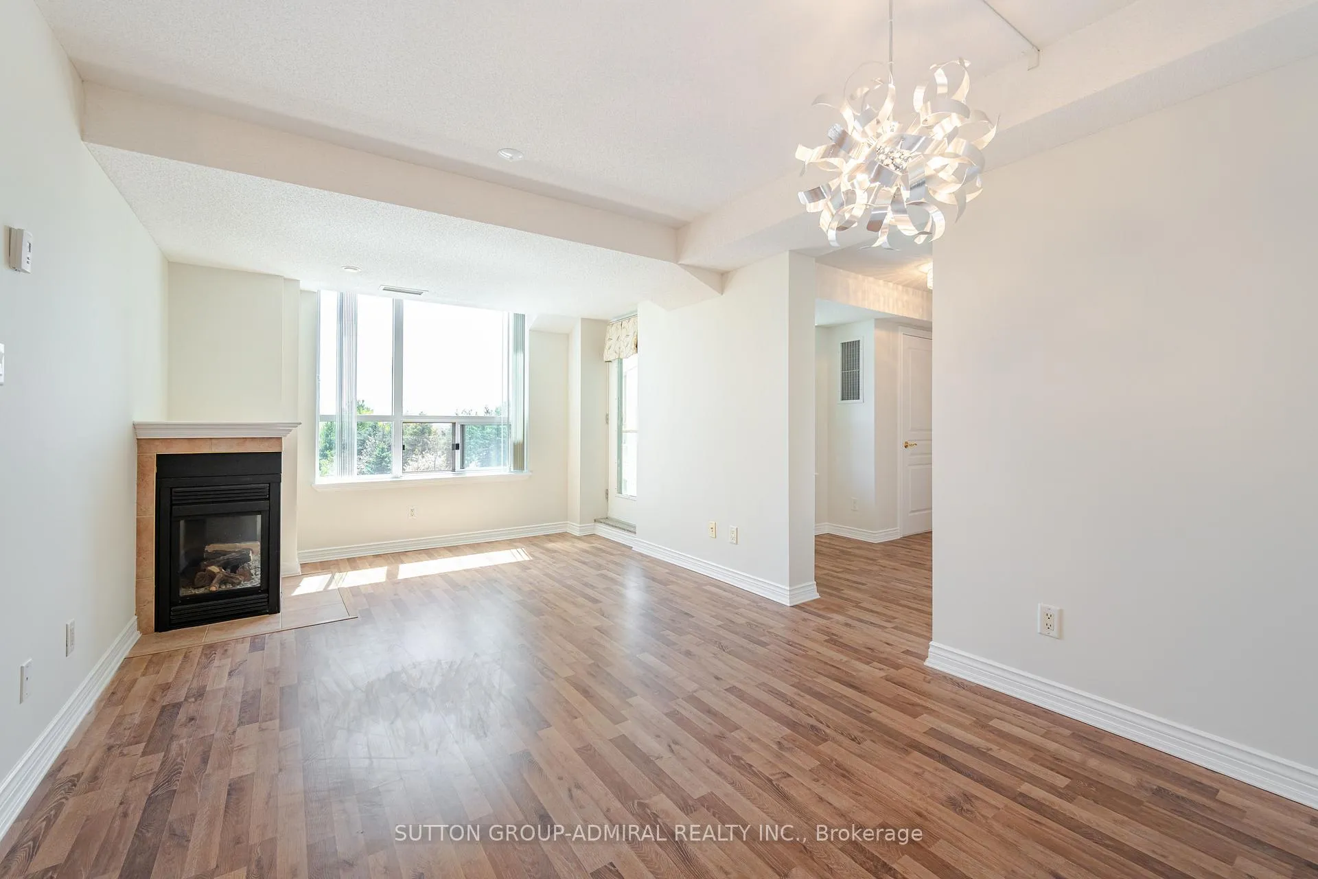 Photo 29 of Unit 412, 4 Briar Hill Heights, New Tecumseth, Rural New Tecumseth — HOMEH
