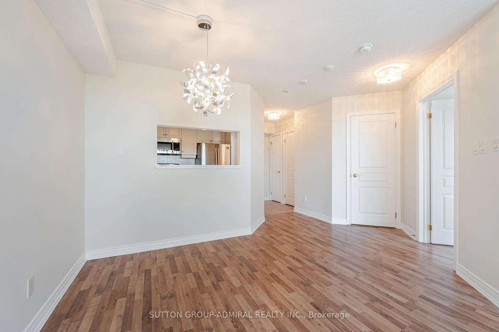 Photo 30 of Unit 412, 4 Briar Hill Heights, New Tecumseth, Rural New Tecumseth — HOMEH