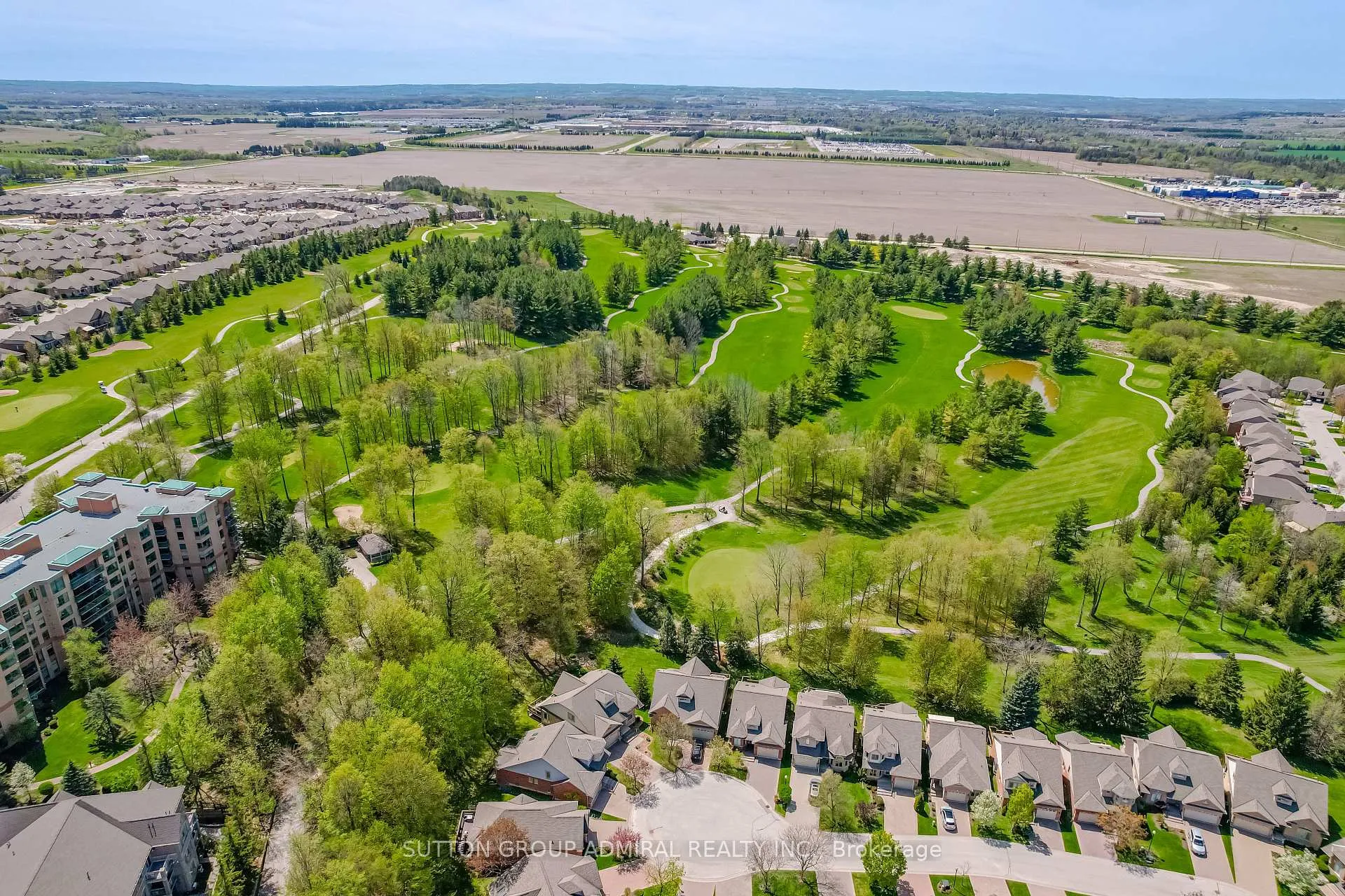Photo 40 of Unit 412, 4 Briar Hill Heights, New Tecumseth, Rural New Tecumseth — HOMEH