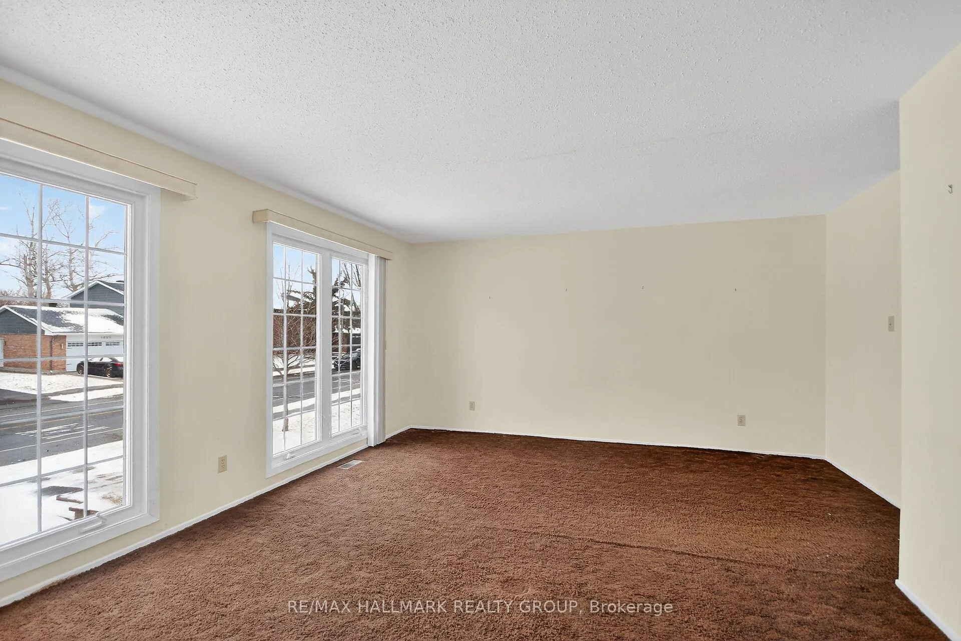 Photo 8 of 1050 Plante Drive, Ottawa, Hunt Club/Western Community — HOMEH