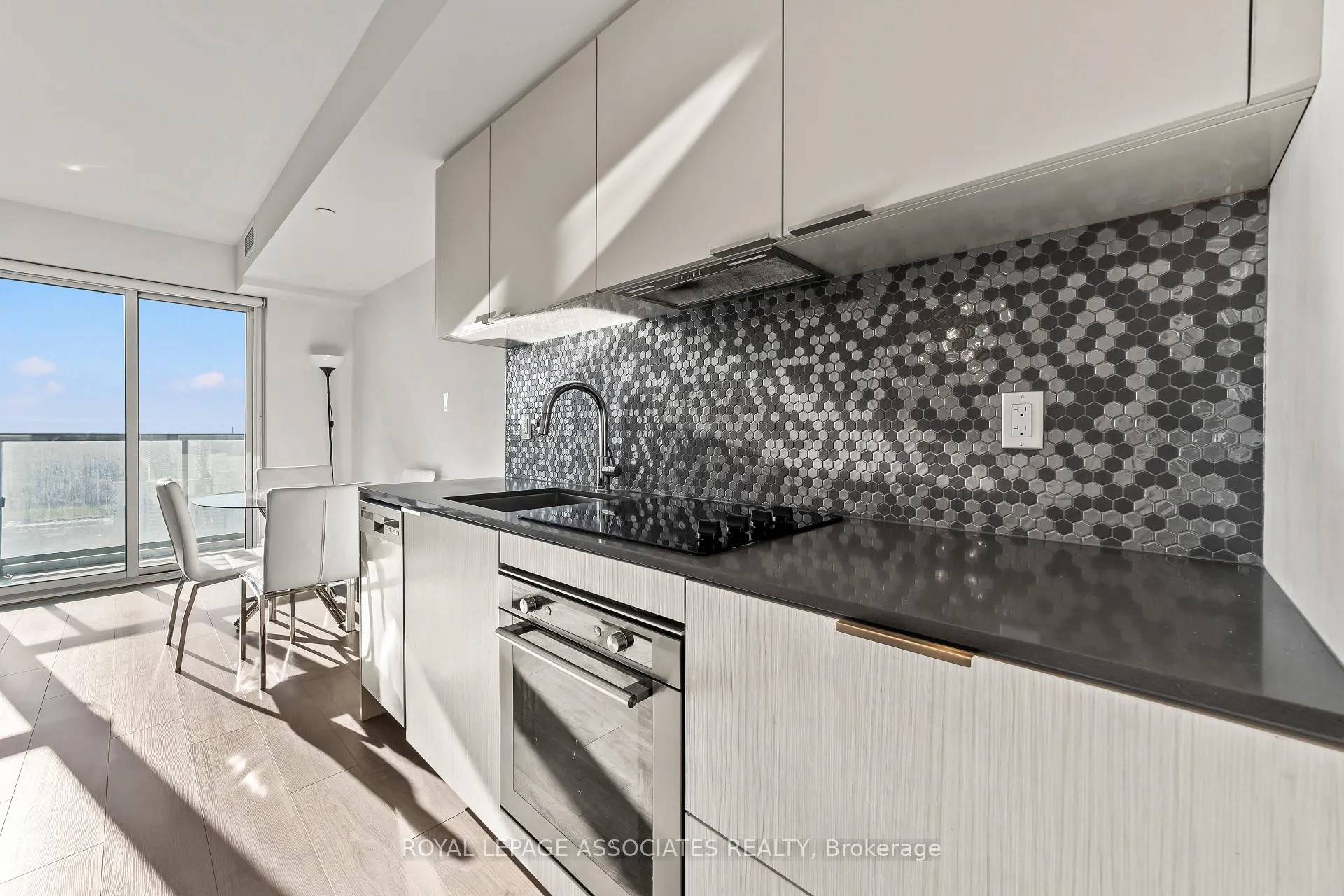 Photo 9 of Unit 2809, 2 Sonic Way, Toronto, Flemingdon Park — HOMEH