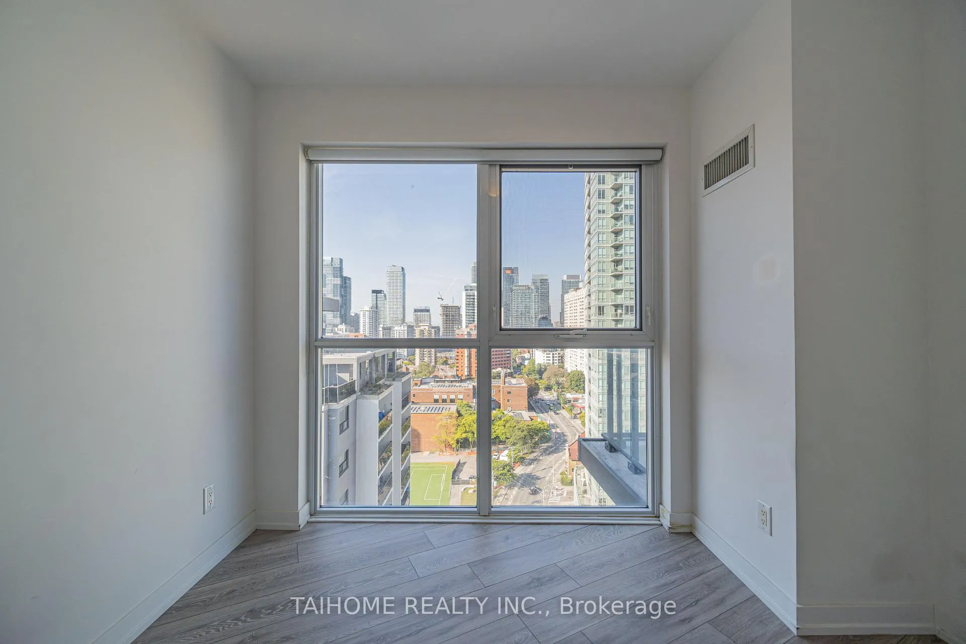 Photo 18 of Unit 1509, 159 Wellesley Street E, Toronto, Cabbagetown-South St. James Town — HOMEH