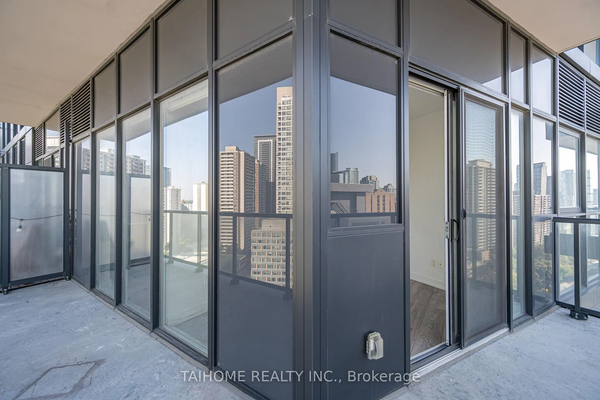 Photo 26 of Unit 1509, 159 Wellesley Street E, Toronto, Cabbagetown-South St. James Town — HOMEH