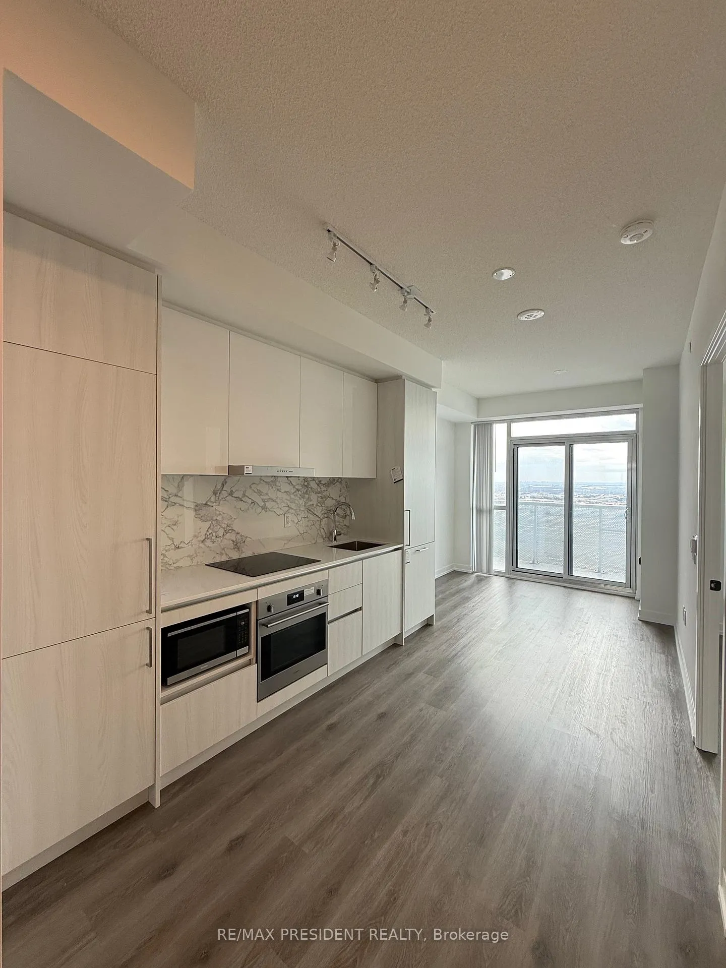 Front of Unit 2307, 225 Commerce Street