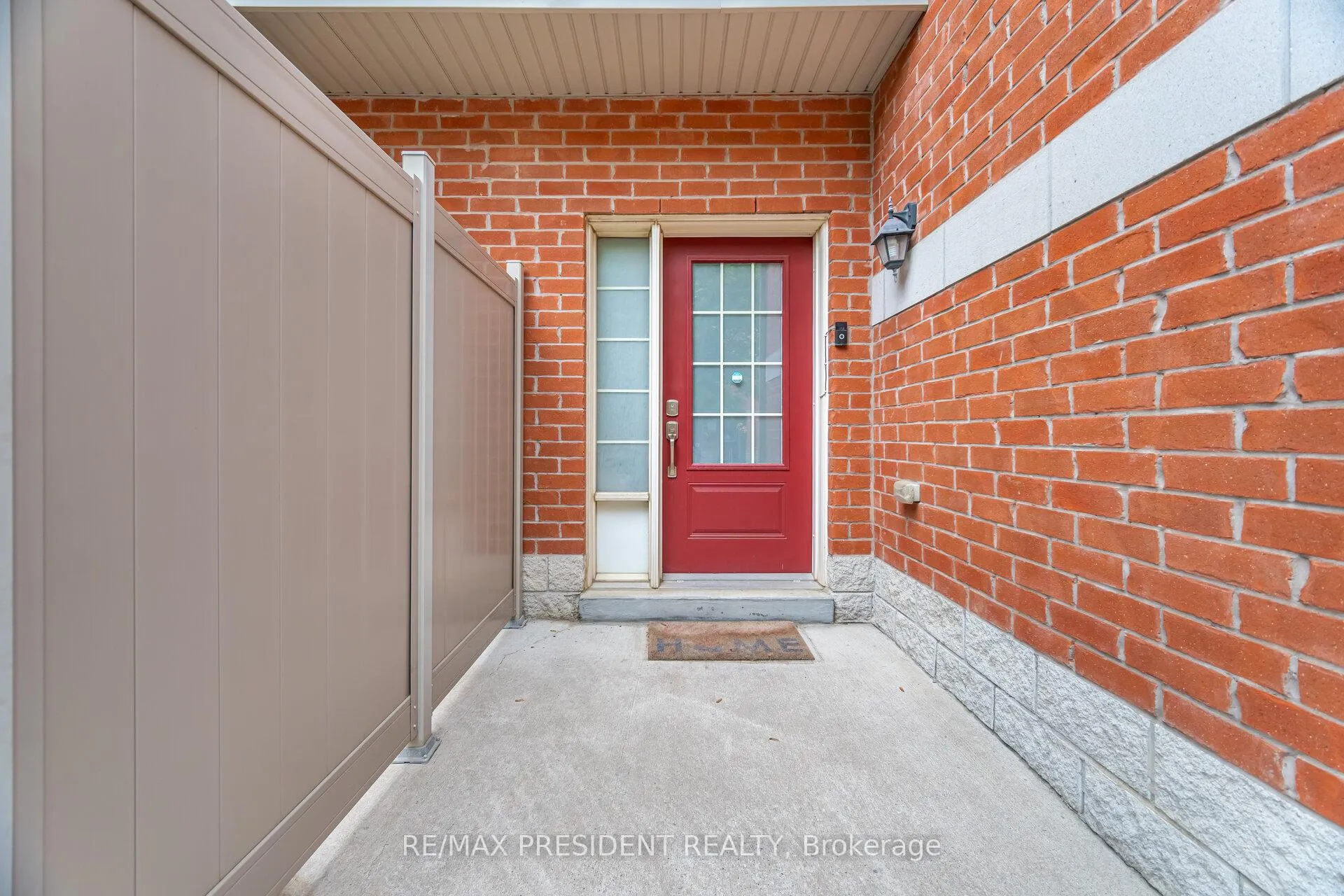 Photo 2 of 2530 Countryside Drive, Brampton, Sandringham-Wellington North — HOMEH
