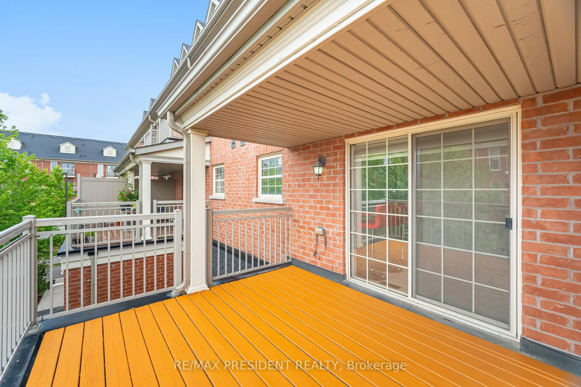 Photo 14 of 2530 Countryside Drive, Brampton, Sandringham-Wellington North — HOMEH