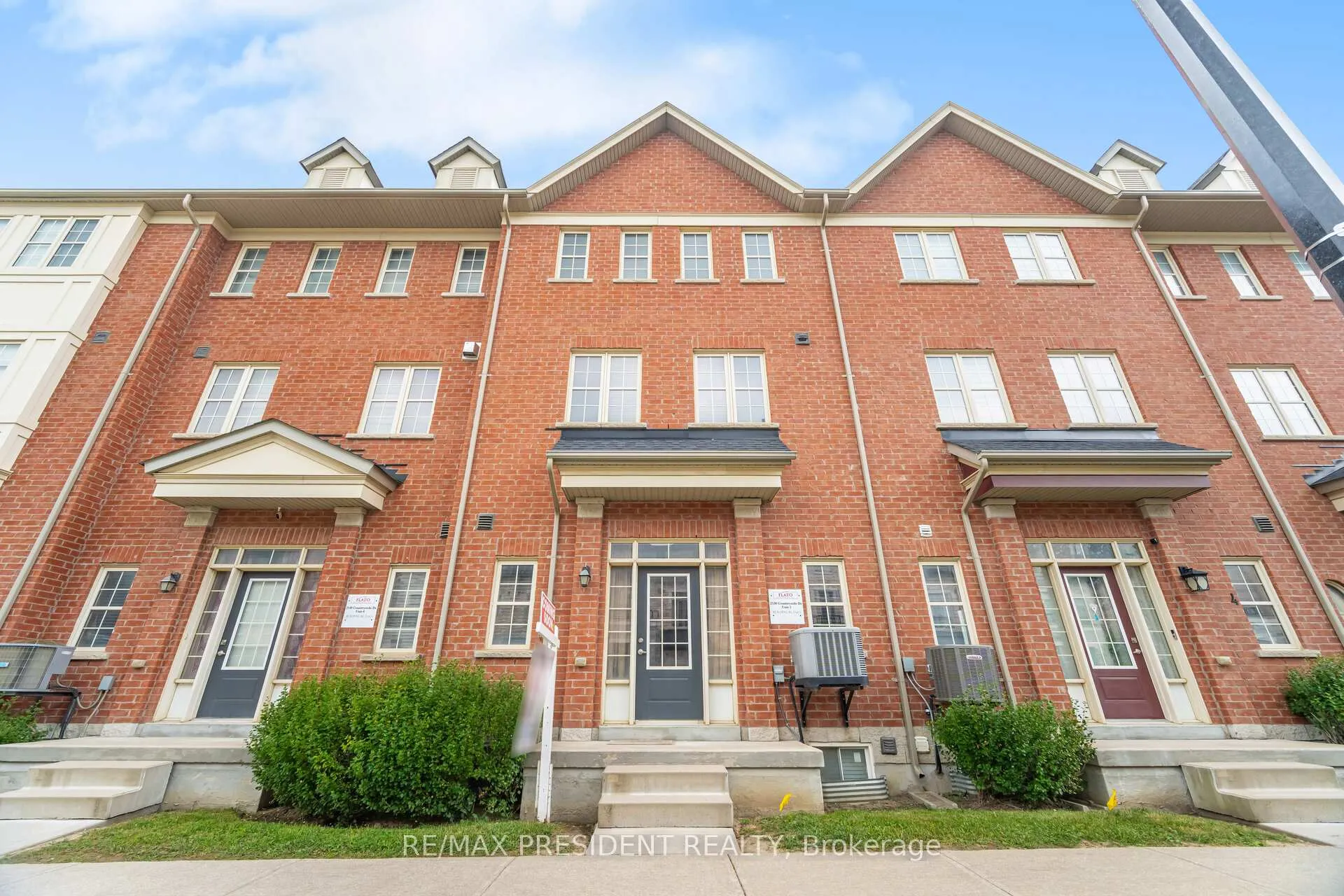 Photo 28 of 2530 Countryside Drive, Brampton, Sandringham-Wellington North — HOMEH