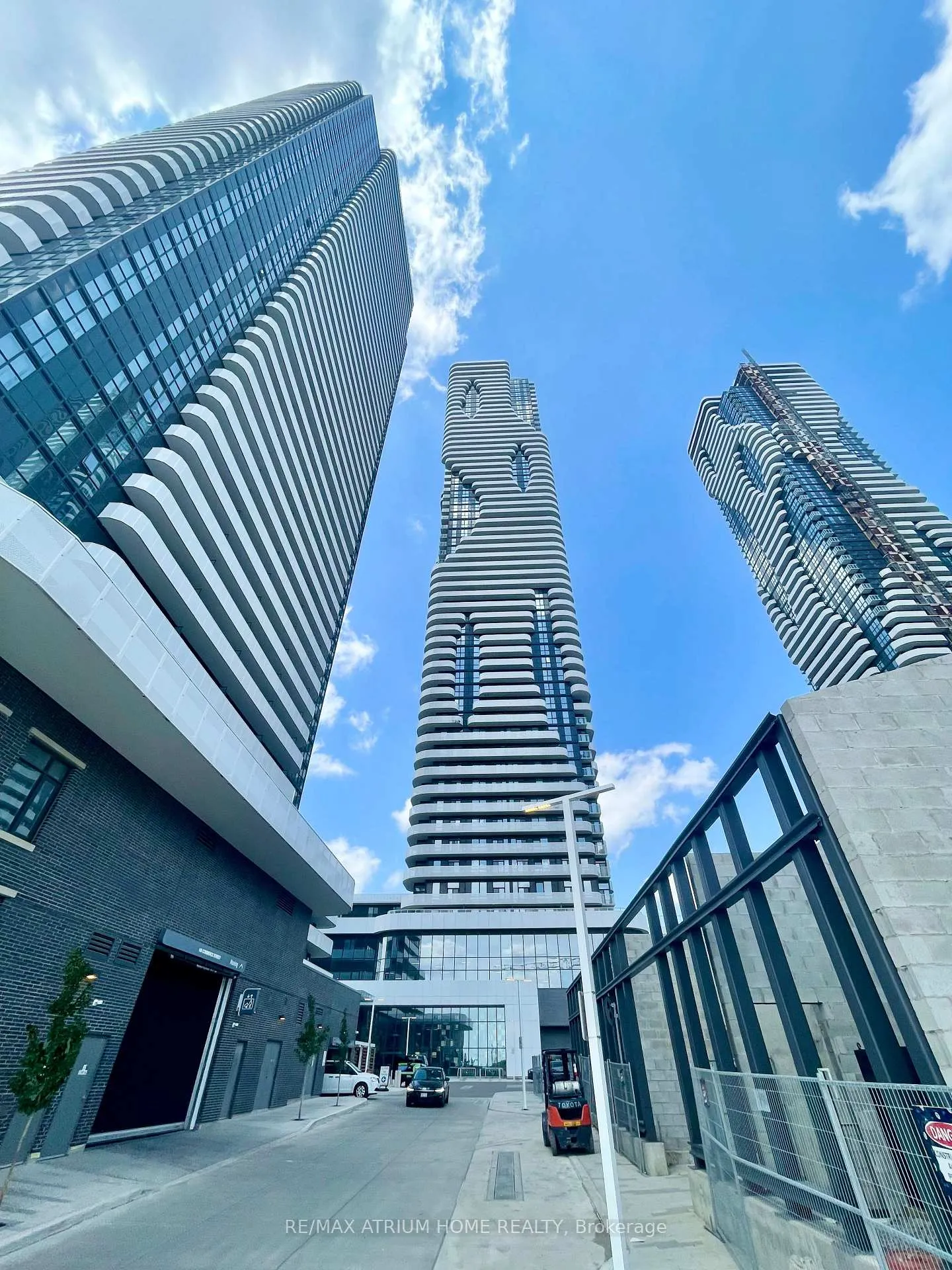 Front of Unit 5710, 225 Commerce Street