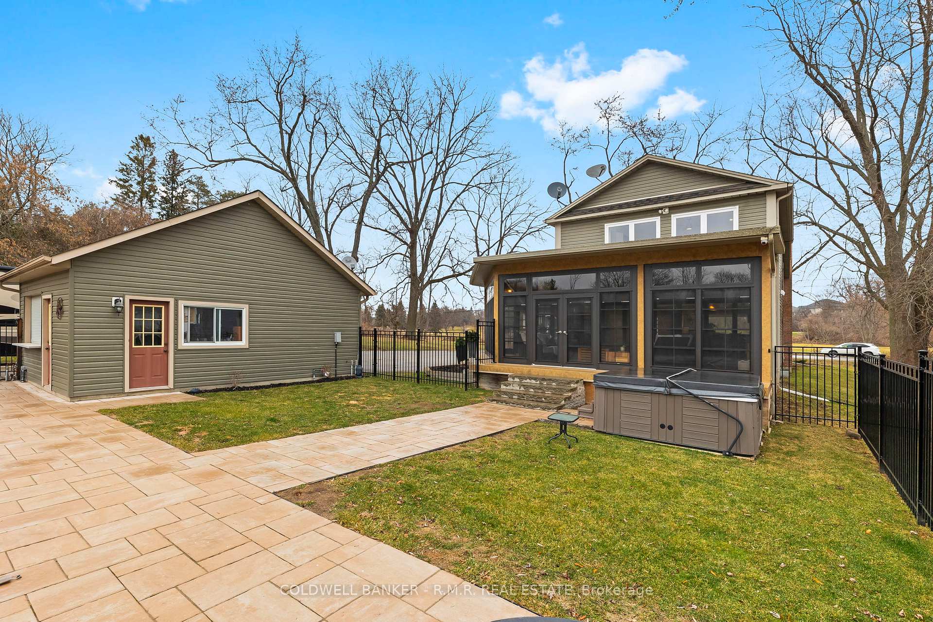 Photo 35 of 536 Riverside Drive, Ajax, Central West — HOMEH