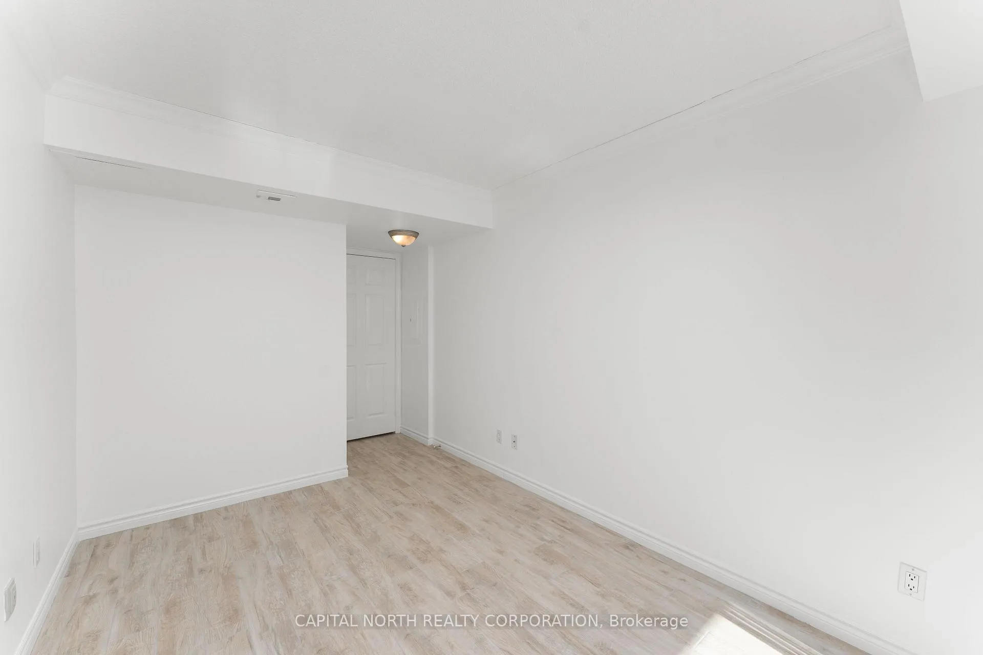 Photo 24 of Unit 1103, 8 Covington Road, Toronto, Englemount-Lawrence — HOMEH