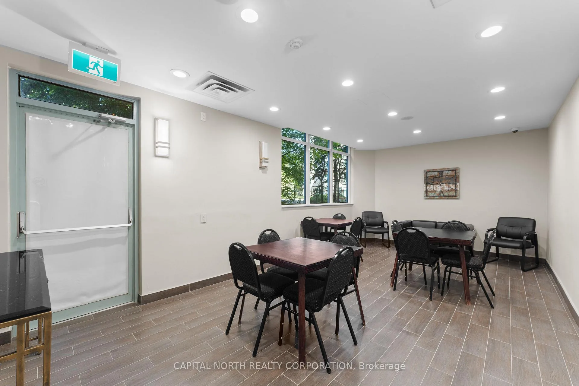 Photo 32 of Unit 1103, 8 Covington Road, Toronto, Englemount-Lawrence — HOMEH