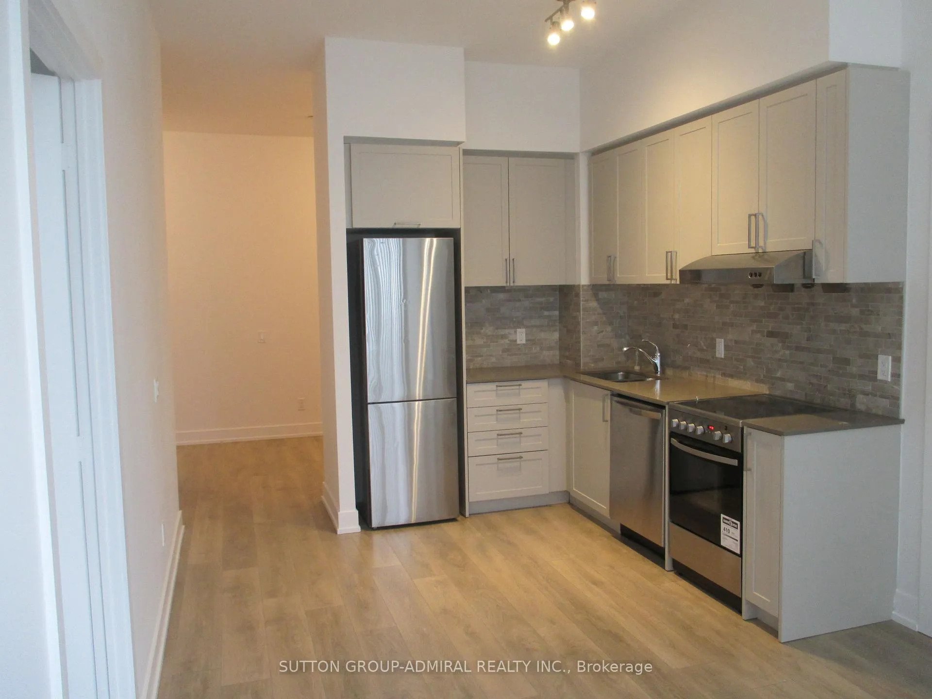 Photo 8 of Unit 907W, 268 Buchanan Drive, Markham, Unionville — HOMEH