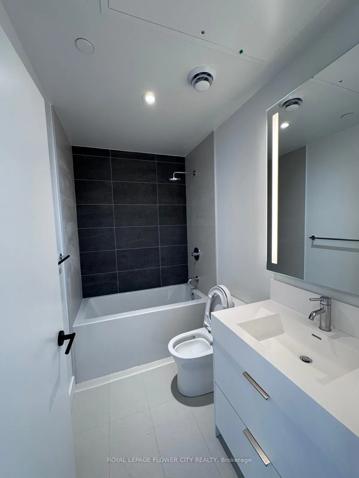 Photo 9 of Unit 1705, 308 Jarvis Street, Toronto, Church-Yonge Corridor — HOMEH