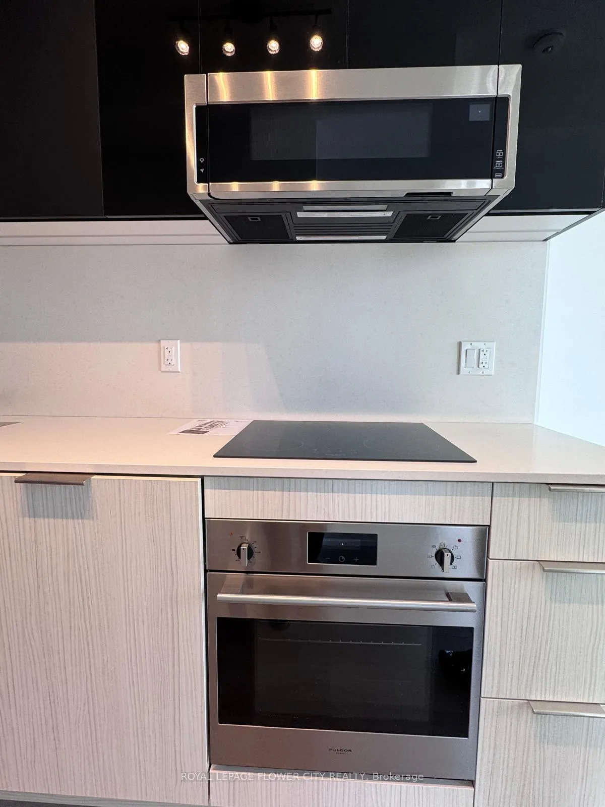 Photo 13 of Unit 1705, 308 Jarvis Street, Toronto, Church-Yonge Corridor — HOMEH