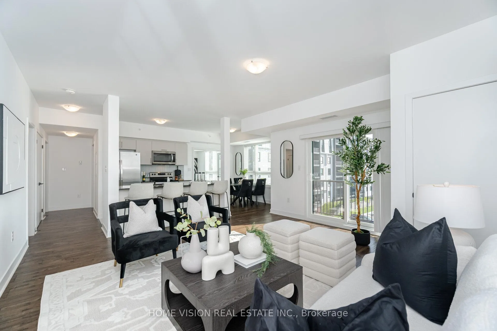 Photo 9 of Unit 311, 6 Spice Way, Barrie, Rural Barrie Southeast — HOMEH