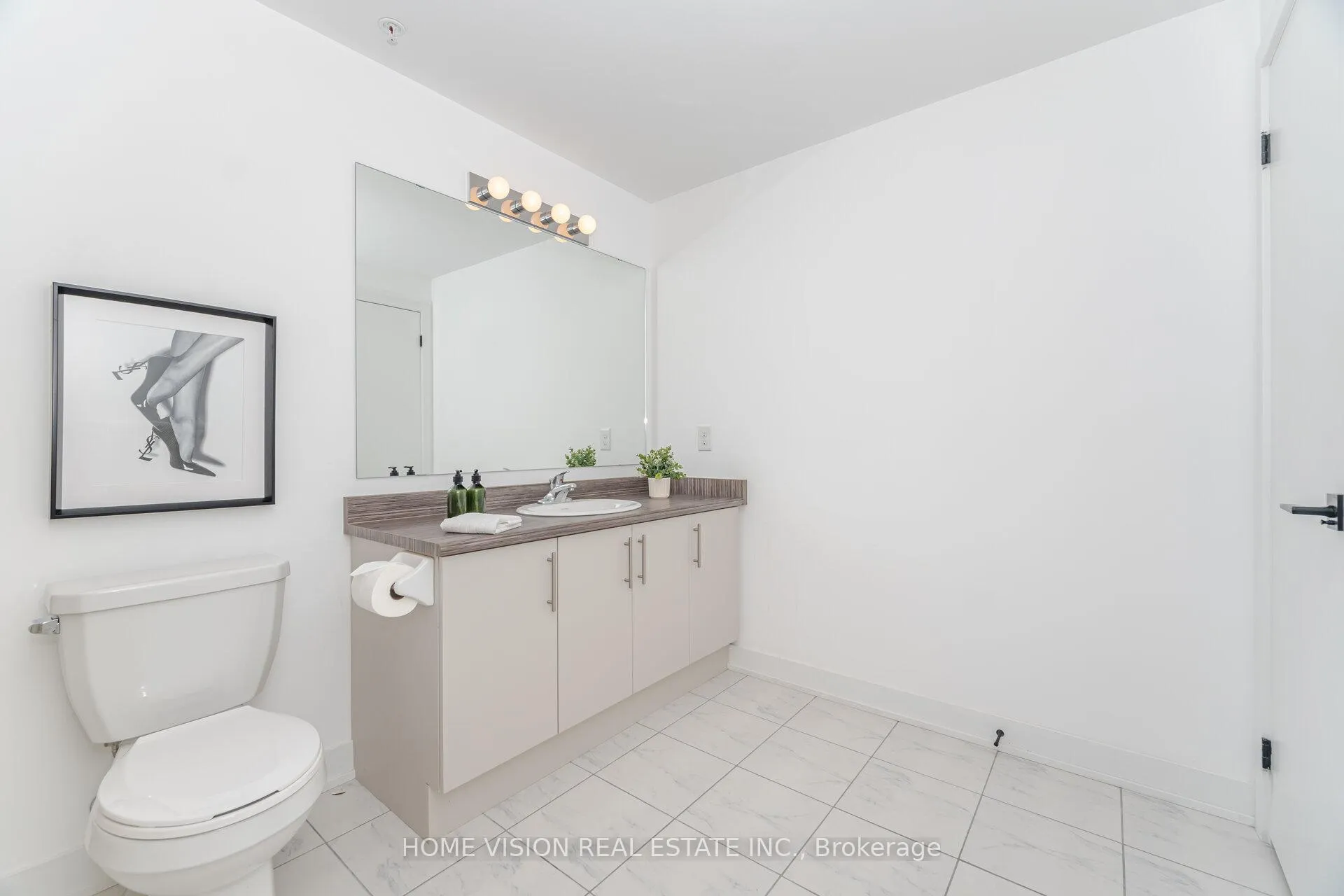 Photo 30 of Unit 311, 6 Spice Way, Barrie, Rural Barrie Southeast — HOMEH