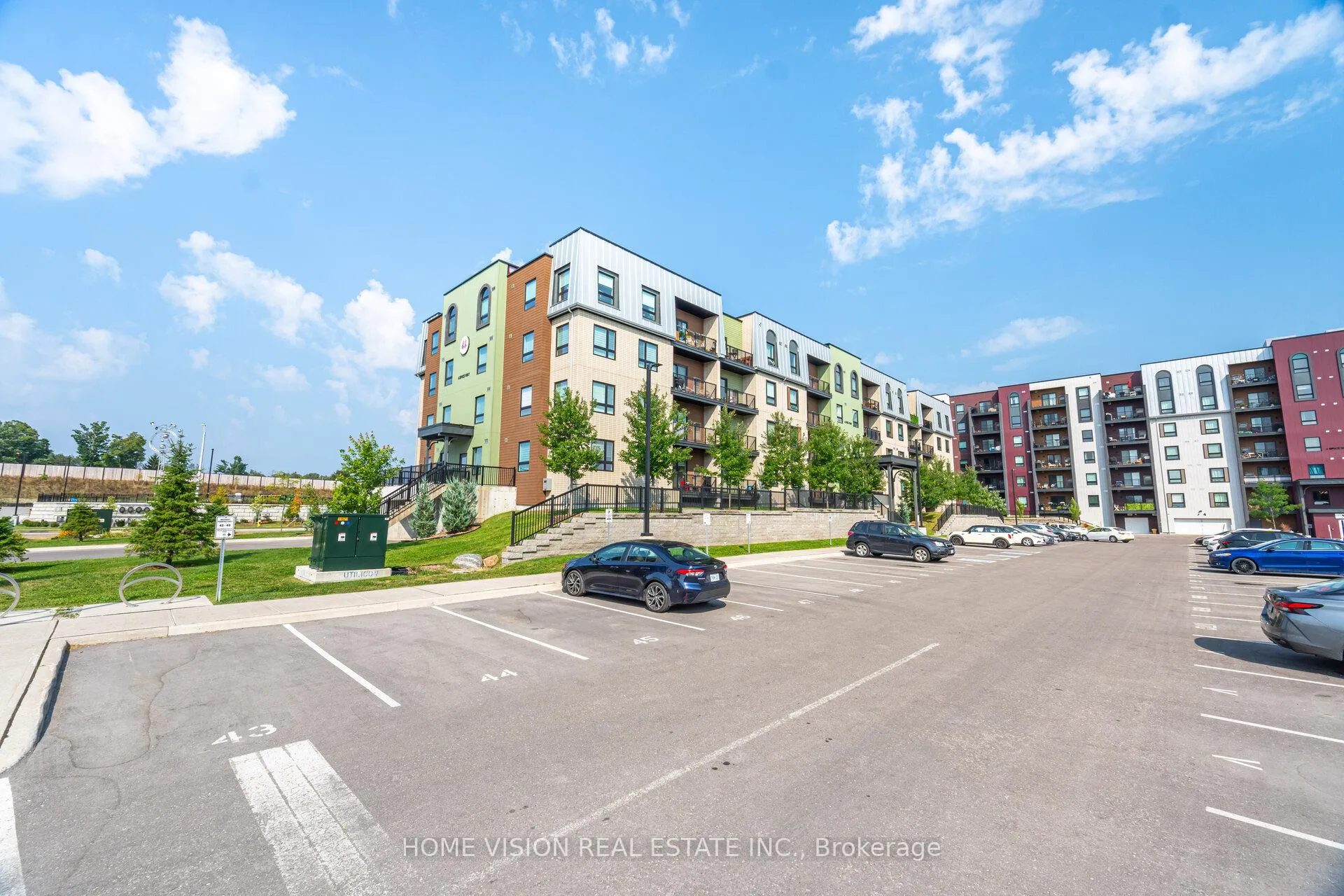 Photo 47 of Unit 311, 6 Spice Way, Barrie, Rural Barrie Southeast — HOMEH