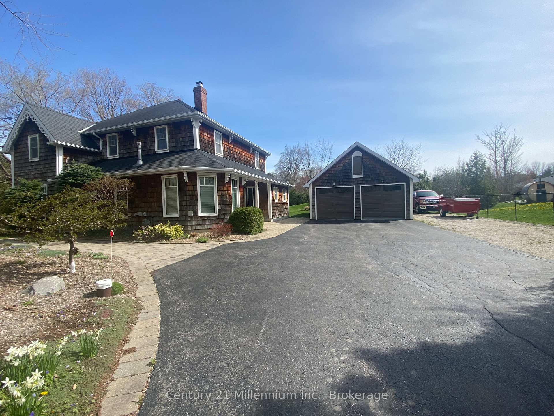 Front of 680 Mountain Road