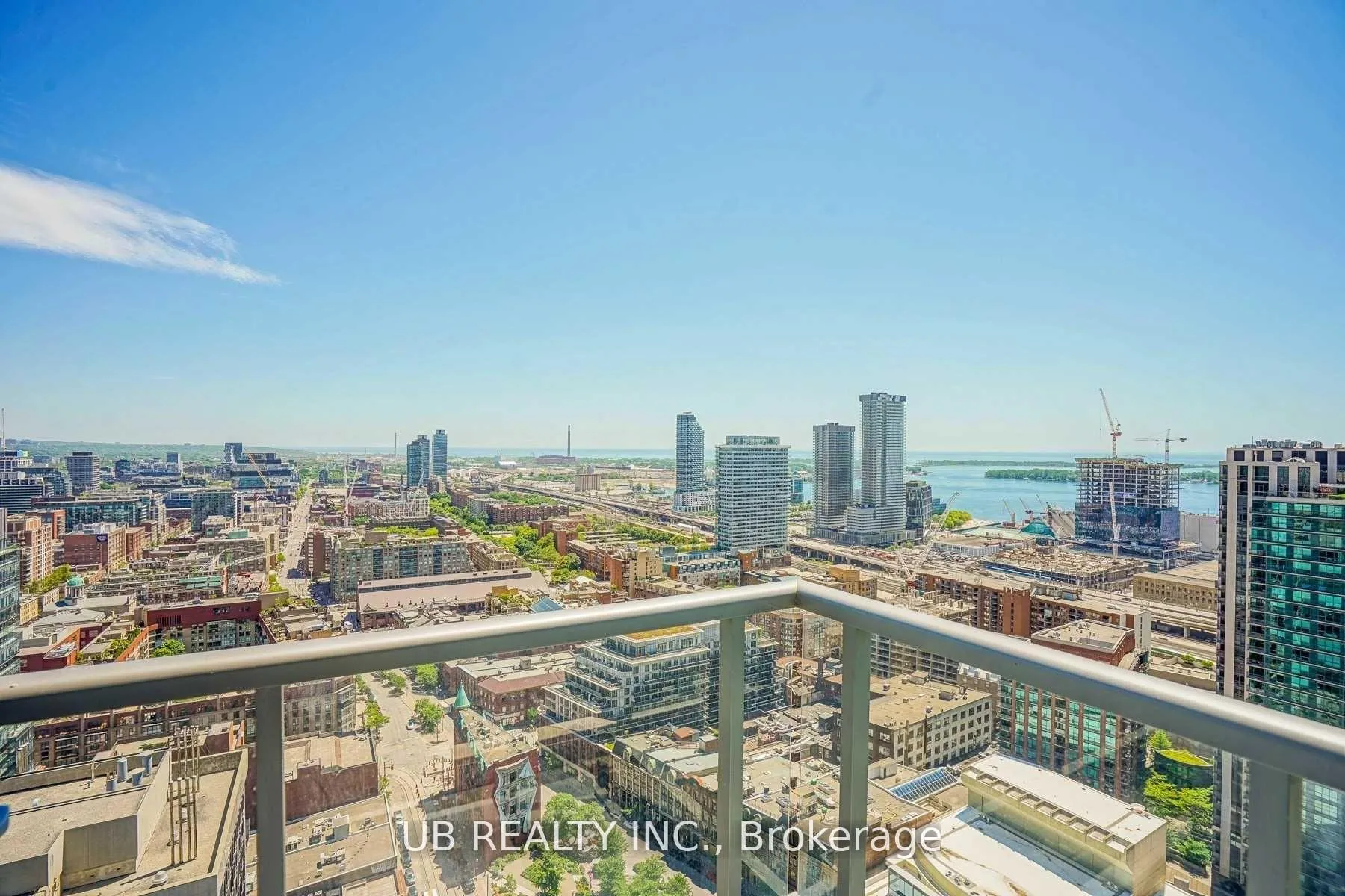 Photo 11 of Unit 3007, 88 Scott Street, Toronto, Church-Yonge Corridor — HOMEH