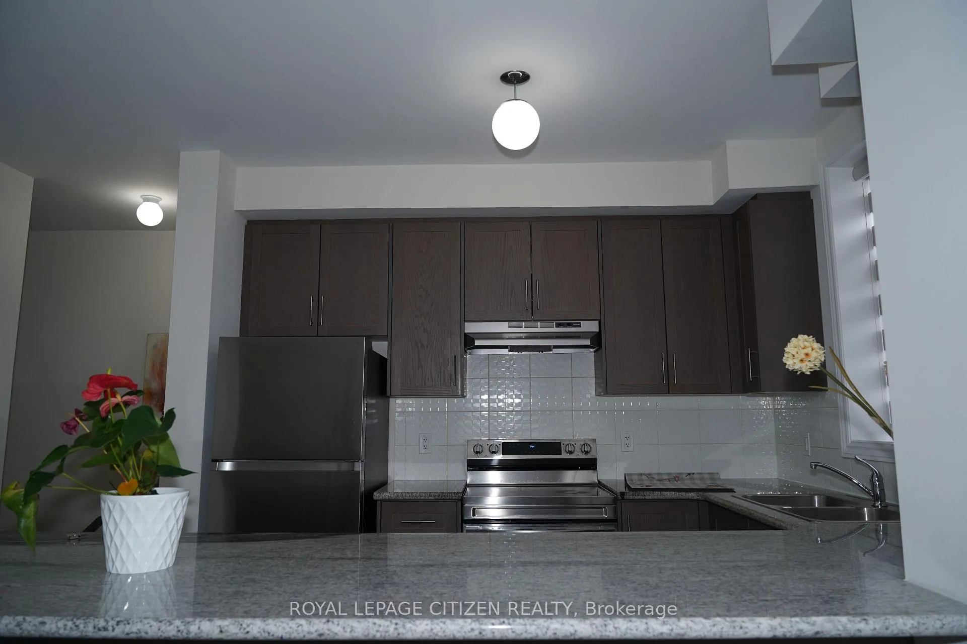 Photo 16 of 70 Halliford Place, Brampton, Brampton East — HOMEH