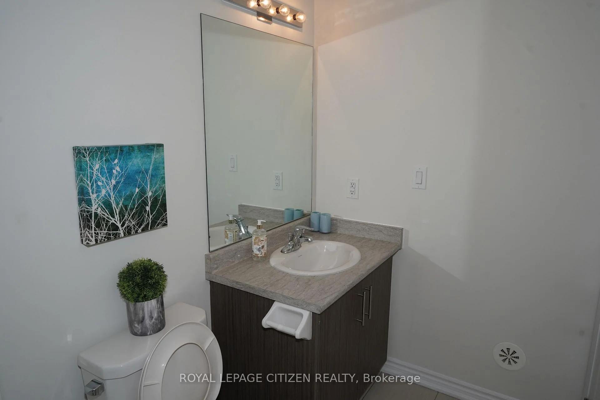 Photo 36 of 70 Halliford Place, Brampton, Brampton East — HOMEH