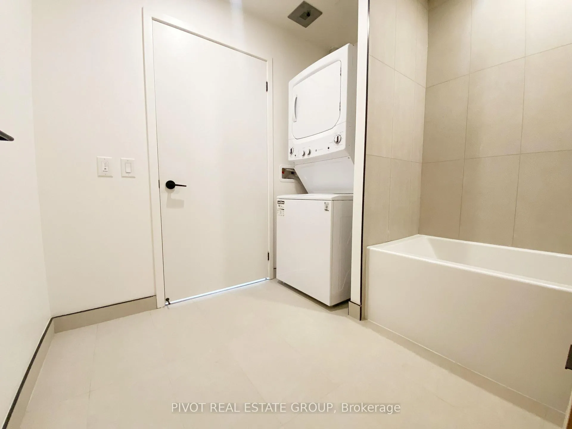 Photo 24 of Unit 911, 1050 Eastern Avenue, Toronto, The Beaches — HOMEH