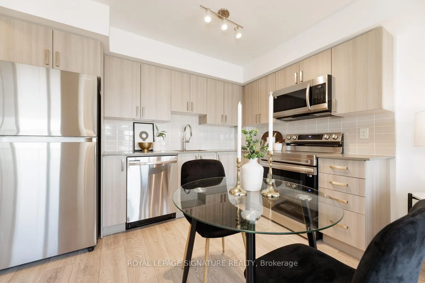 Photo 14 of Unit 1511, 1455 Celebration Drive, Pickering, Bay Ridges — HOMEH