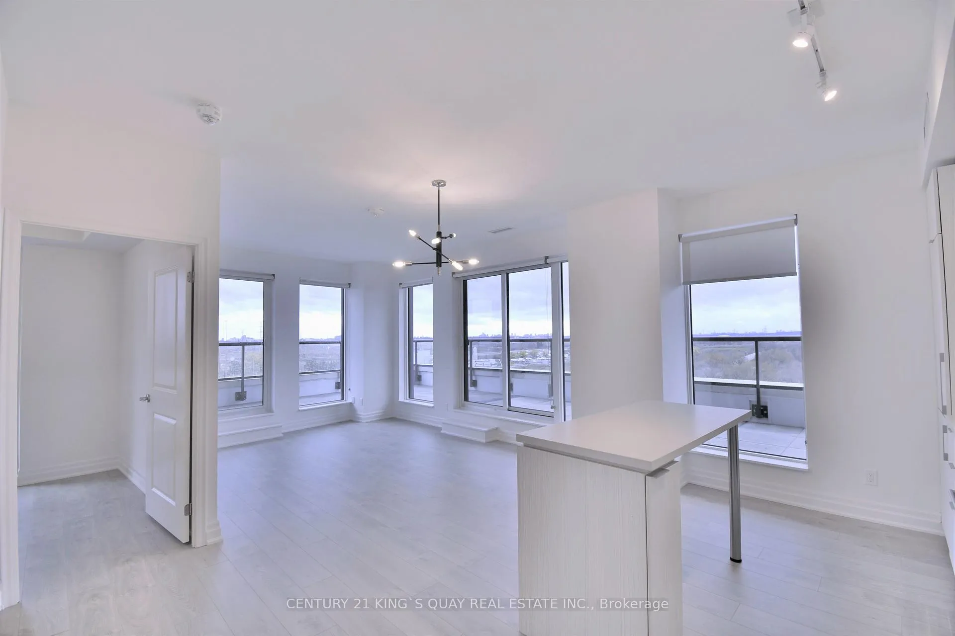 Photo 3 of Unit 915, 10 Rouge Valley Drive, Markham, Unionville — HOMEH