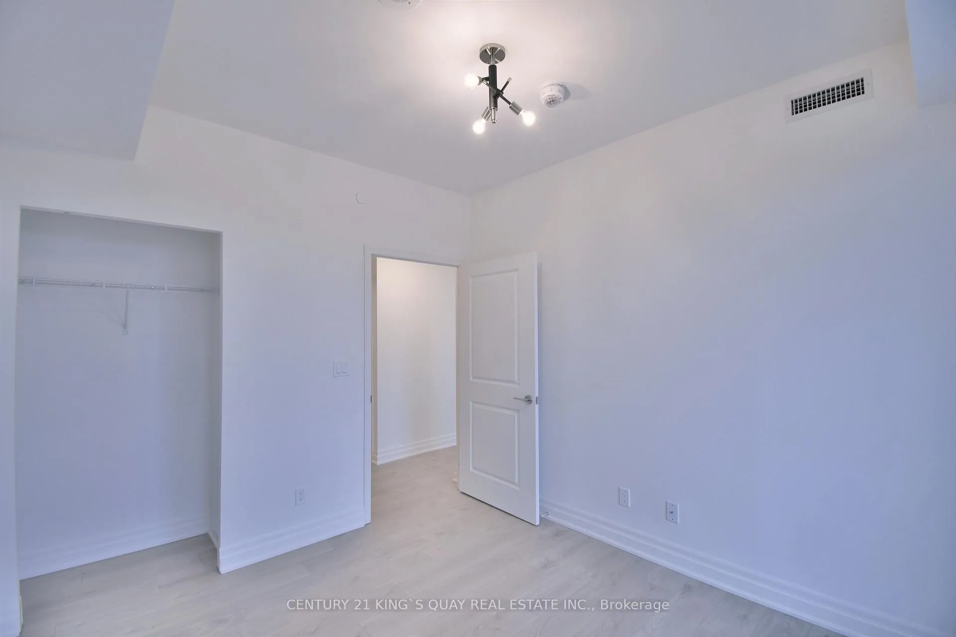 Photo 7 of Unit 915, 10 Rouge Valley Drive, Markham, Unionville — HOMEH