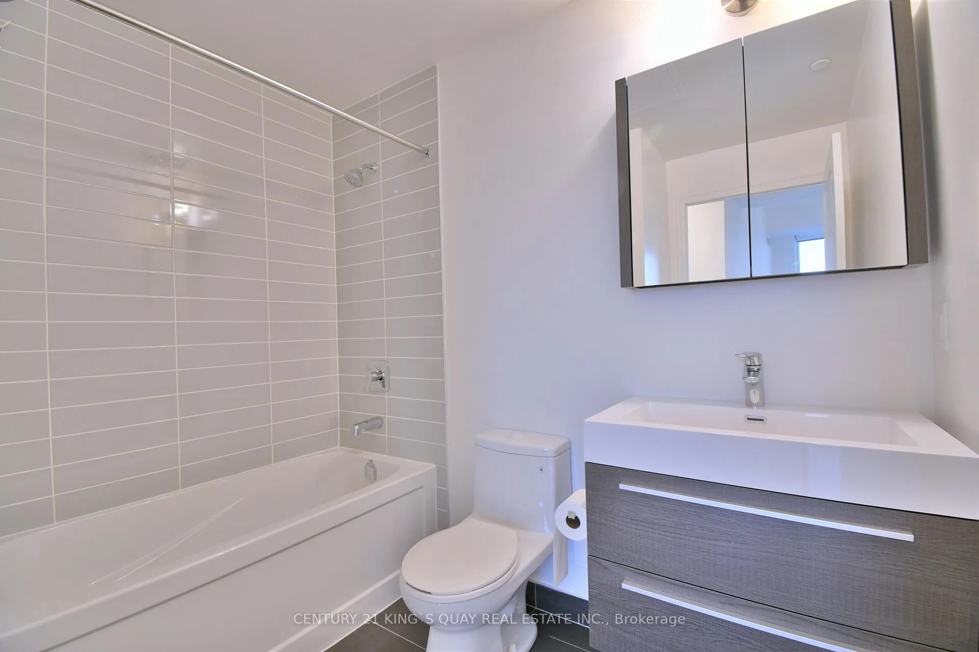 Photo 9 of Unit 915, 10 Rouge Valley Drive, Markham, Unionville — HOMEH