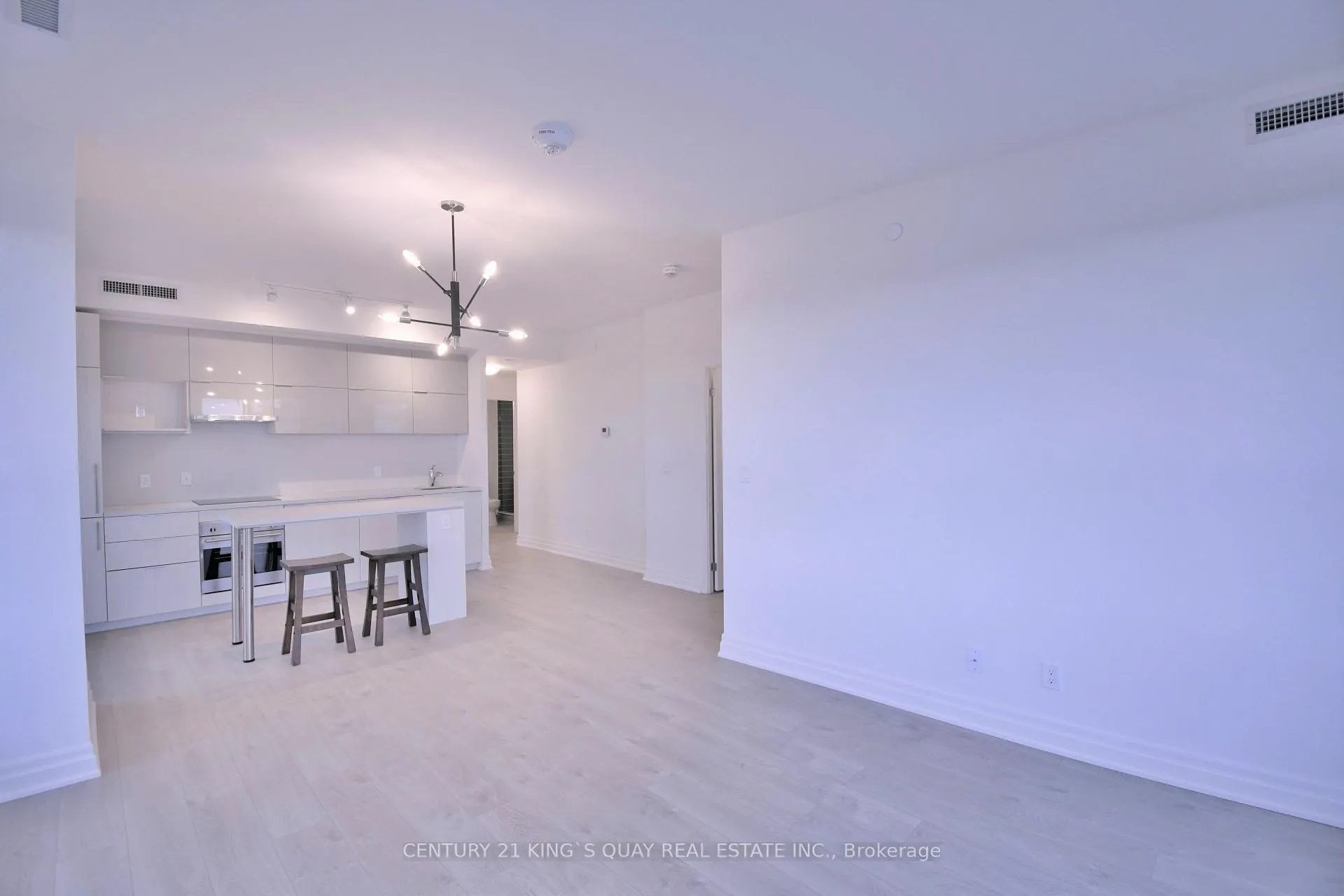 Photo 11 of Unit 915, 10 Rouge Valley Drive, Markham, Unionville — HOMEH