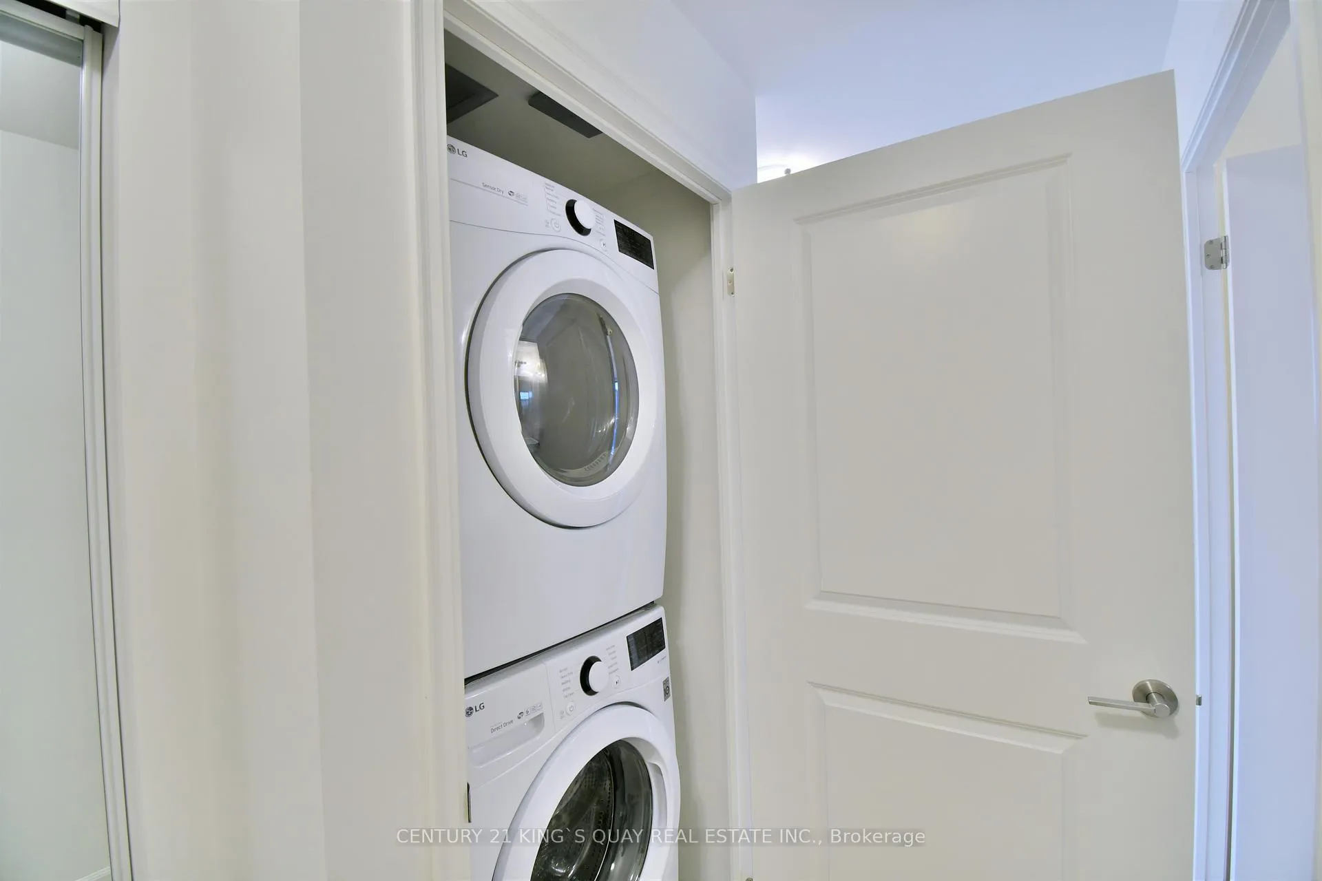 Photo 16 of Unit 915, 10 Rouge Valley Drive, Markham, Unionville — HOMEH