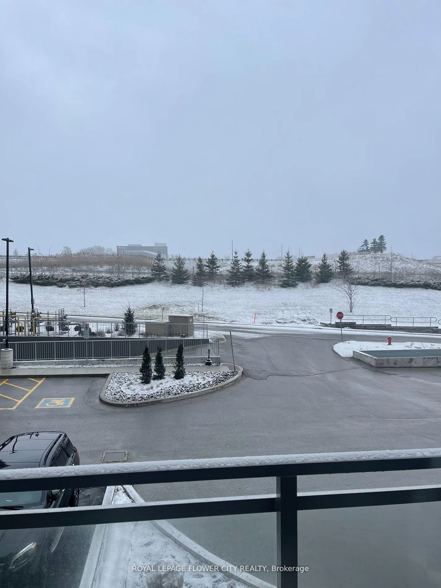Photo 10 of Unit 211, 56 Lakeside Terrace, Barrie, Little Lake — HOMEH